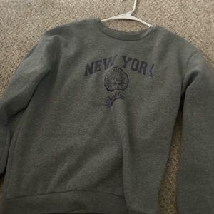 Gray crewneck
